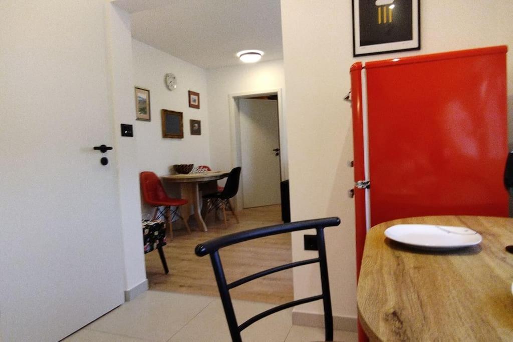 Cute Apartment Marla Art Close To Center Пула Екстериор снимка