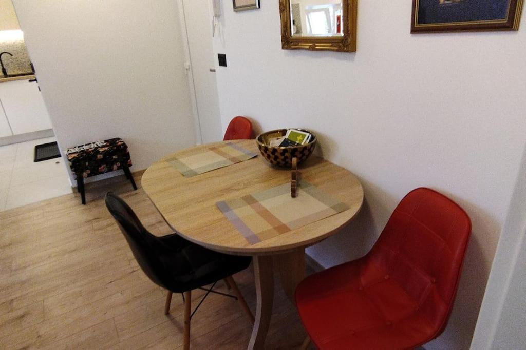 Cute Apartment Marla Art Close To Center Пула Екстериор снимка