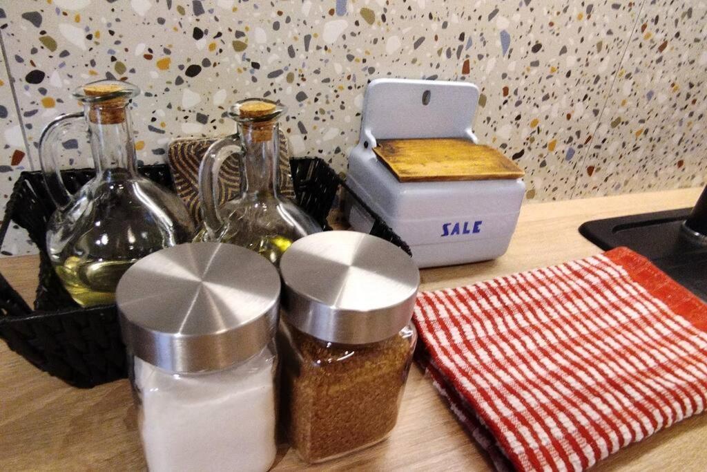 Cute Apartment Marla Art Close To Center Пула Екстериор снимка