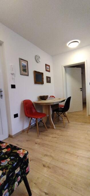 Cute Apartment Marla Art Close To Center Пула Екстериор снимка