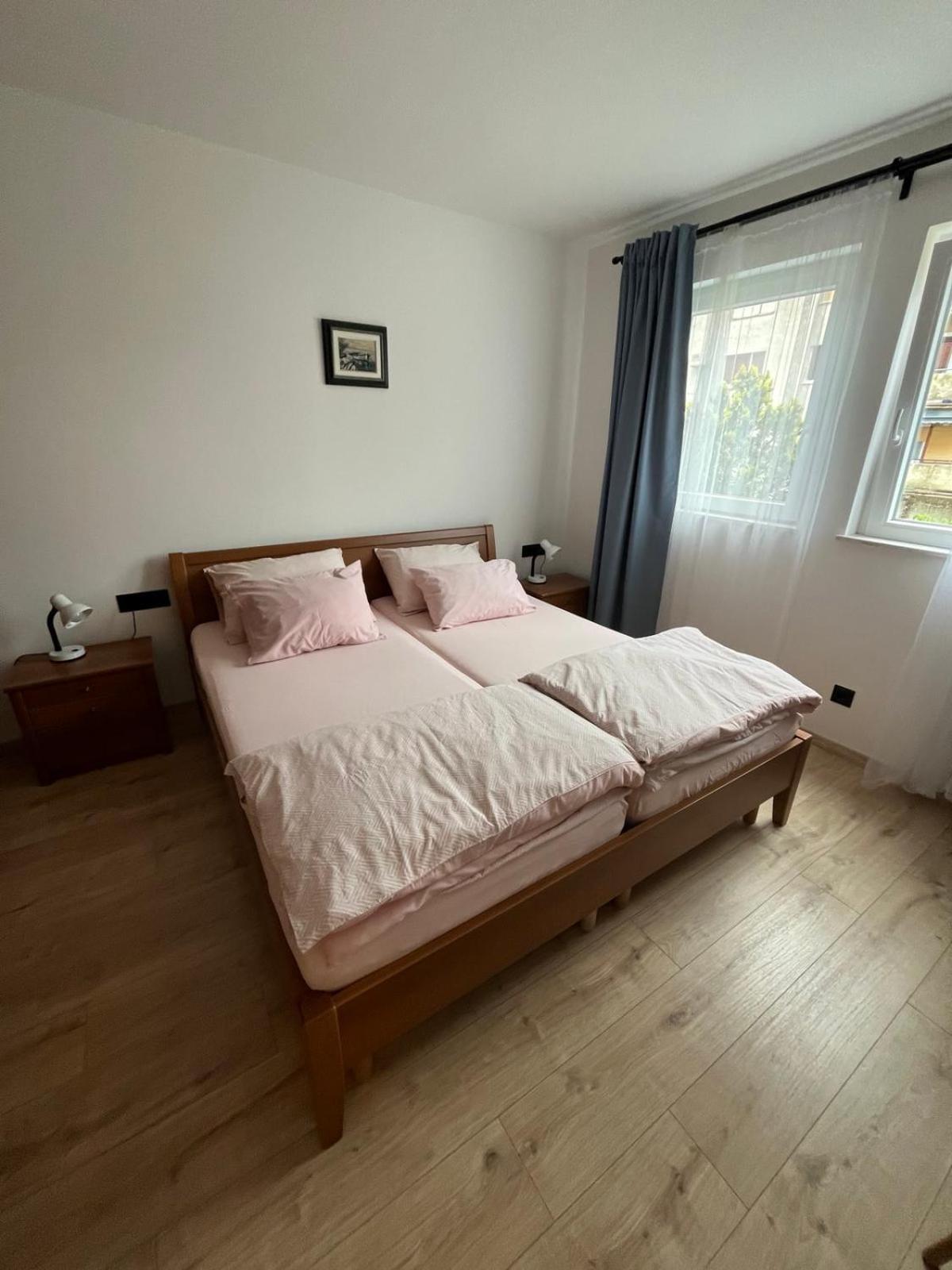 Cute Apartment Marla Art Close To Center Пула Екстериор снимка